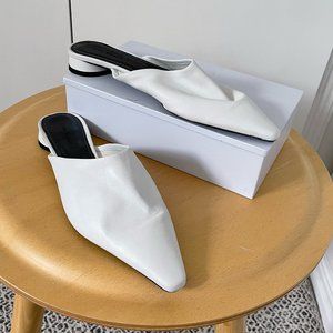 💜 2 for $40 !💜 Zara White Leather Mules